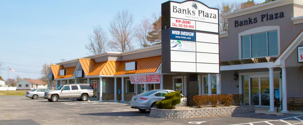 Banks Plaza Retail Space